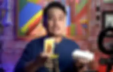 Denny Darko Singgung Karma Buruk Teman Makan Teman, Penyebab dan Kapan Syahrini & Reino Barack Bakal Dikaruniai Momongan Terbongkar, 7 Tahun?