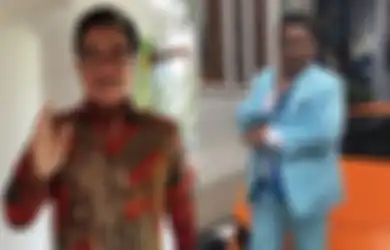 Posisinya Bak Diatas Awan Usai Hotman Paris Putuskan Hengkang dari Peradi, Hotma Sitompul Jemawa Tantang Rivalnya Lakukan Hal Ini: Coba Mau Lihat!