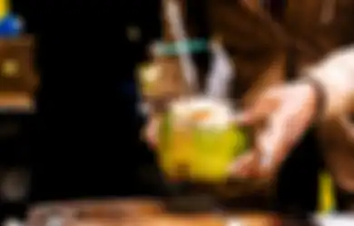 Tips Kesehatan, Ini Dia 10 Manfaat Air Kelapa yang Jarang Disadari, Salah Satunya Ampuh Mencegah Batu Ginjal