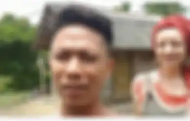 Ikhlas Tinggal di Gubuk Usai Dinikahi Pemuda Desa, Bule Prancis Ini Tak Malu Bantu Suami Cari Rumput, Kini Nasibnya Berubah 180 Derajat!