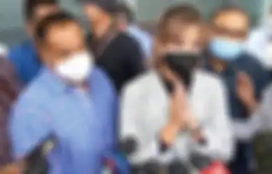 Tak Pulang ke Rumah Usai Bebas dari Rehabilitasi, Nia Ramadhani dan Ardi Bakrie Bawa Sang Buah Hati ke Tempat Ini