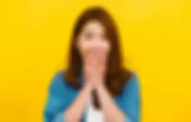 3 Cara Jitu Mengatasi Masalah Mulut Kering Saat Puasa Tanpa Minum!