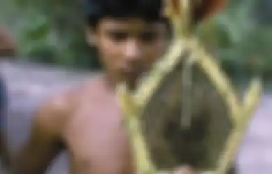 Rasa Sakitnya Bak Ditembak Peluru Sungguhan, Suku Pedalaman Amazon Ini Punya Ritual Unik untuk Uji Ketangguhan Remaja Laki-laki