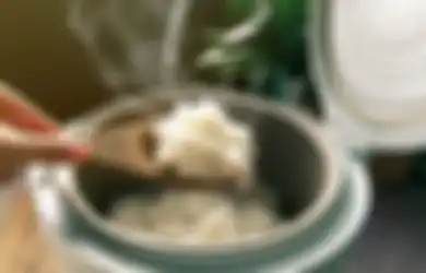 Siapa Bilang Makan Nasi Bikin Gemuk, Asal Tambahkan Bahan Ini Saat Masak di Rice Cooker, Ternyata Jadi Kunci Berat Badan Gak Naik