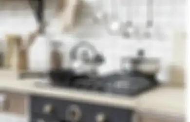 Dijamin Jadi Baru Lagi, Begini Cara Bersihkan Kerak Membandel pada Tungku Kompor di Dapur, Hanya Pakai 2 Bahan Ini