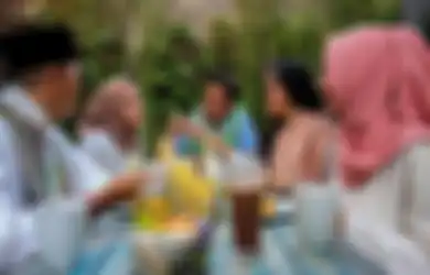 Bingung & Kikuk saat Kumpul Keluarga di Momen Lebaran 2022? Ini 5 Hal yang Bisa Dilakukan untuk Memecah Suasana