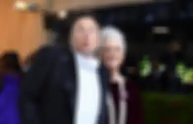 Gandeng Sang Ibu di Met Gala, Elon Musk Bocorin Tujuan Beli Twitter