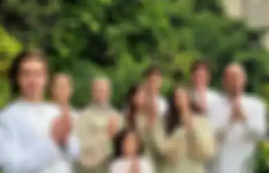 Kekasih Dul Jaelani Sudah Berani Panggil Ayah, Sikap Ahmad Dhani di Hari Lebaran Jadi Sorotan, Foto Anak-anak Mulan Jameela Banyak Dikomentari