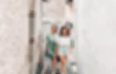 Keluarga Ayahnya Banyak yang Muslim, Gisel Lega Bisa Lakukan Ini di Hari Lebaran, Foto Kerabat Opa Gempi Curi Perhatian