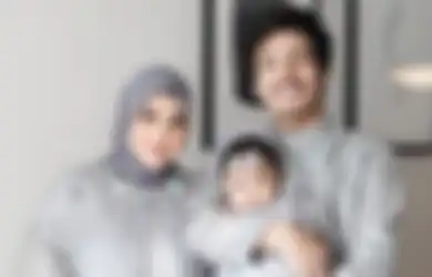 Jauh-jauh Terbang Rayakan Momen Lebaran di Singapura, Diam-diam Aurel Hermansyah Siapkan THR dengan Nominal Selangit, Azriel Sampai Kecipratan