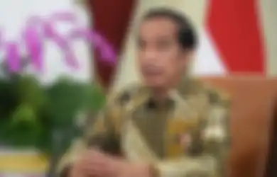 Momen Menegangkan Saat Paspampers Jokowi Tak Sengaja Jatuhkan Handphone Miliknya, Netizen Ikut Jantungan: Aku di Posisi Itu Ketar-ketir 