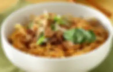 Ngeri, Pedagang Mi Rebus Ini Gunakan Daging Manusia Sebagai Topping, Pelanggan Syok Tahu Faktanya