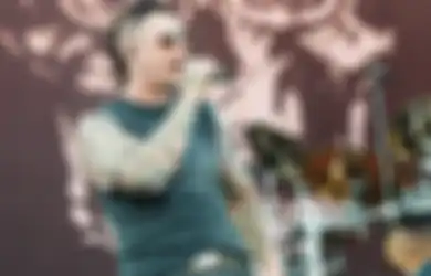 Rekomendasi Lagu Metal dari Ghost Favorit M. Shadows Avenged Sevenfold