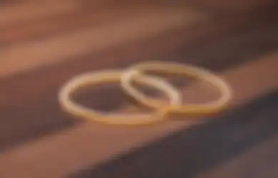 Sumpah Bantu Banget! Ini 4 Kegunaan Karet Gelang yang Jarang Diketahui