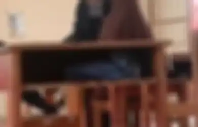 Tak Dipedulikan Ayang, Siswa SMA di Pinrang Naik Pitam hingga Nekat Lakukan Kekerasan Pada sang Kekasih di Dalam Kelas, Video 20 Detik Viral!