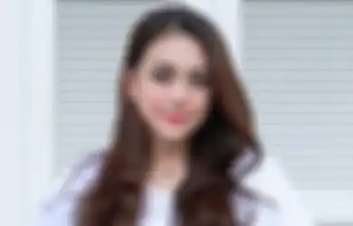 'Dia Wanita Setia' Bak Disambar Petir di Siang Bolong Usai Berikan Pujian Setinggi Langit, Tabiat Celine Evangelista Dibongkar Sosok ini Singgung Pemicu Perceraiannya