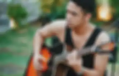 Nadhif Basalamah Akan Rilis EP, Semua Lagunya Ditulis Bareng Sahabat