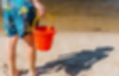 Heboh Amazon Jual Ember Plastik Seharga Rp 4,8 Juta, Netizen Geger Serbu Komentar Menggelitik: Ini Bisa Mengubah Air Jadi Anggur