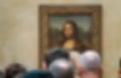 HEBOH Lukisan Monalisa Dilempar Kue Oleh Sosok Ini, Pura-pura Pakai Kursi Roda Agar Dapat Mendekat
