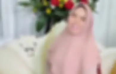 Paspornya Ditahan Sang Suami Bule Hingga Pernikahannya Bertahan Seumur Jagung , Rohimah Alli Khawatir Nasib Anak-anaknya yang Bikin Ngelus Dada