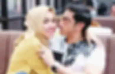 Aksi Lukman Azhari 'Sumpal' Mulut Medina Zein Saat Maki-maki Marissya Icha Bikin Heboh, Rekaman CCTV Ini Jadi Bukti, Netizen: Jadi Mau Ikutan Remes Mulutnya