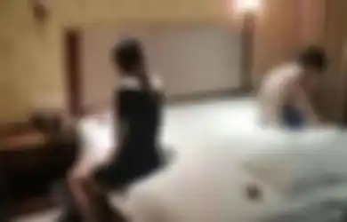 Cuma Pakai Celana Dalam, Pria di Lampung Murka Pergoki Istrinya Bercinta dengan Guru Berondong Berusia 25 Tahun, Bukannya Ngajar Malah Selingkuh di Kamar