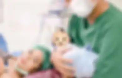 Akhirnya Menyandang Status Jadi Orang Tua, Adiezty Fersa dan Gilang Dirga Dikaruniai Anak Laki-laki
