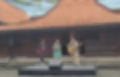 Lirik Pakai Tebak-Tebakan, Suara Kayu Bikin Seru Acara Barter.in!