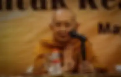 Tanggapan Bikkhu Pannyavaro atas Harga Tiket Naik Stupa Rp750.000 : 'Umat Buddha Rakyat Kecil Tidak Mampu Beli Tiket Mahal untuk Ibadah di Candi Borobudur'