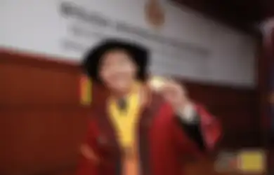 Lulus 3,5 Tahun dengan IPK Nyaris Sempurna, Teguh Ammar Taqiyyuddin Jadi Wisudawan Terbaik Unpad
