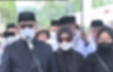 Prosesi Pemakaman Selesai, Ridwan Kamil Tampak Tegar Sebut Dirinya Sudah Ikhlas Lepas sang Putra ke Peristirahatan Terakhir: Eril Pasti Sudah Tenang