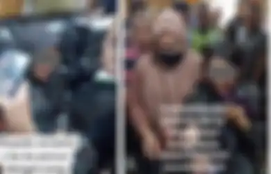 Dikira Tamu Undangan, Emak-emak Tampil Rapi ke Acara Resepsi Pernikahan Ini Ternyata Komplotan Pencuri, Diam-diam Menyelinap ke Kamar Pemilik Hajatan Gondol Barang Berharga Ini!