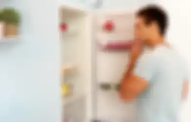 Lakukan 3 Langkah Mudah Ini Agar Kulkas di Dapur Kembali Kinclong, Gak Bikin Capek