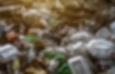 Aneka Tips Harian, Ikut Bantu Lestarikan Lingkungan, Begini Cara Sederhana Mengurangi Sampah Plastik di Dapur yang Menggunung