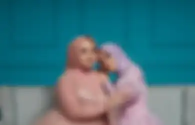 Sule Undang Sang Mantan Istri ke Acara Ulang Tahunnya, Sikap Putri Delina yang Bertemu Langsung dengan Nathalie Holscher pasca Dituding Jadi Biang Perceraian Jadi Sorotan