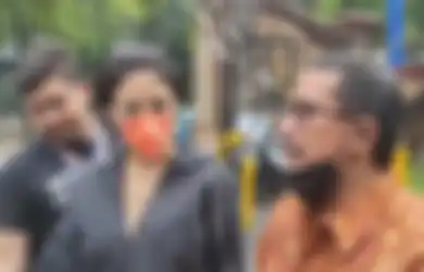 Dijemput Paksa oleh Pihak Berwajib, Kuasa Hukum Nikita Mirzani Sebut Kliennya Kelelahan dan Tertidur