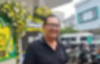 Roy Marten Datangi Rumah Duka Tempat Mantan Istri Disemayamkan, Terungkap Pesan Farida kepada Gading Marten