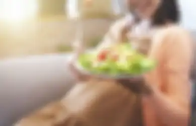 Tips Hidup Bagi Bumil, Hindari 3 Jenis Makanan Ini Selama Masa Kehamilan Jika Ingin Janin Tetap Sehat