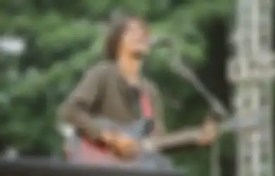 Fiersa Besari Bocorin Lagu Baru di Prambanan Jazz Festival 2022