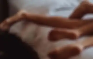 Bak Petir di Siang Bolong, Istri Ciduk Suami Lakukan Hal Ini dengan Mantan Pacar di Atas Ranjang, Fakta Terkuak saat si Wanita Mendadak Pulang Ambil Barang