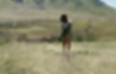 Baru Tahu Bisa Capture Foto dari Video, Gisel Pamer Goyangan Tubuh di Gunung Bromo, Istri Sammy Simorangkir Respons Begini