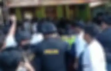 Bisa Kerahkan Simpatisan dari Lampung, Anak Kiai Jombang Dapat Duit Berlimpah dari Sini Setiap Bulan, Foto Bechi di Rutan Medaeng Beredar