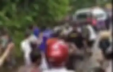 Gempa Hari Ini, BMKG Sebut Pusatnya di Laut Kedalaman 10 Km, Warga Lumajang Trauma Ingat Foto Lindu Tahun Lalu