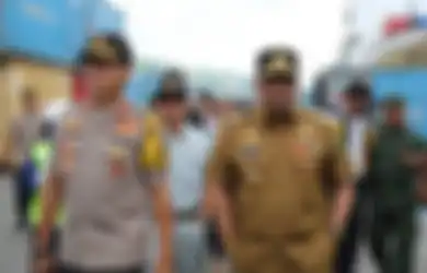 Pantas Berani Tantang Mahasiswa Duel, Gubernur Maluku Murad Ismail Ternyata Pernah Nyatakan Perang pada Menteri Paling Disegani Ini, Video Istrinya Joget Pernah Viral