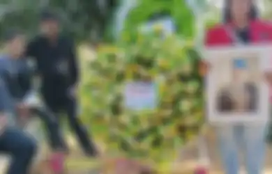 Keluarga Berduka Bertubi-tubi, Tubuhnya Mendadak Ambruk Saat Beri Sambutan di Pemakaman Keponakannya, Paman Brigadir J Dikabarkan Meninggal Dunia Gara-gara Alami Ini