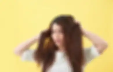 Lagi Bad Hair Day? Coba 4 Tips dan Trik Simpel ala Amanda Rawles, Yuk!