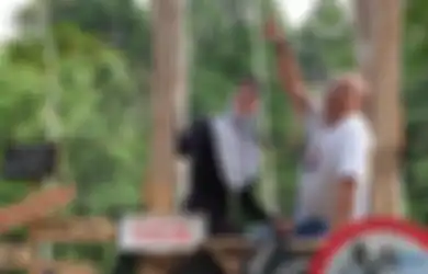 Rela Tinggalkan Gemerlapnya Dunia Hiburan, Penyanyi Dangdut Ini Kini Naik Tahta Usai Jadi Istri Pejabat Bupati, Hidupnya Kian Makmur Bergelimang Harta!