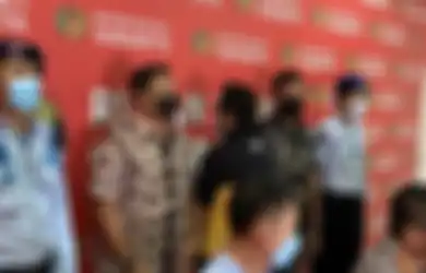 Polisi Cuma Bisa Meringis, Cara Pewaris Ponpes Shiddiqiyyah Lolos dari Kepungan Aparat Berbau Mistis, Foto Kondisi Bechi Jadi Sorotan
