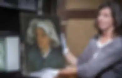 Nggak Nyangka, Potret Diri Pelukis Van Gogh Ditemukan Tersembunyi di Balik Lukisannya!