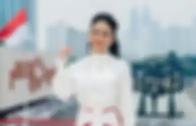 Sudah Naik Tahta Sebagai Artis yang Jadi Pejabat DPR RI dengan Nominal Gaji Puluhan Juta, Krisdayanti Tak Gengsi Santap Makanan Murah Meriah Ini di Tengah Kesibukannya: Hobi Saya!